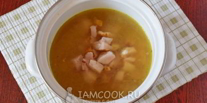 Шаг 6: сырного супа с копченой курицей