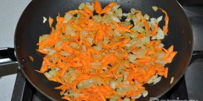 Шаг 1: сырного супа с копченостями