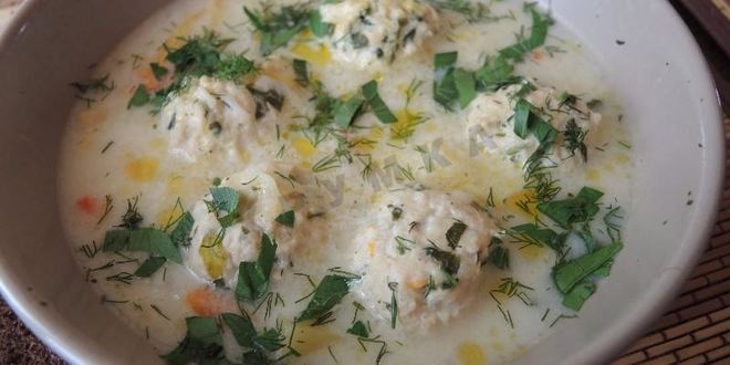 Рецепт сырного супа с куриными фрикадельками