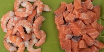 Шаг 1: сырного супа с семгой и креветками