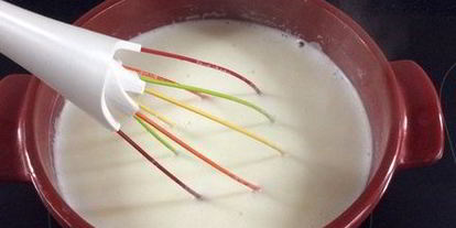 Шаг 4: сырного супа с семгой и креветками