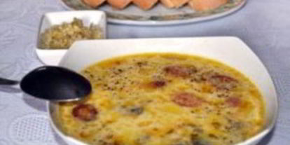 Шаг 8: сырного супа с шампиньонами и копченостями