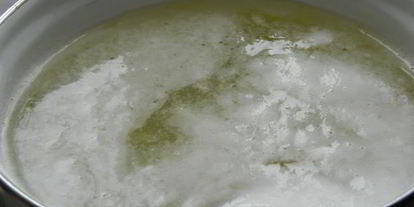 Шаг 2: сырного супа с сосисками