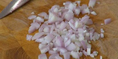 Шаг 1: тосканского супа из белой фасоли с чесночными гренками