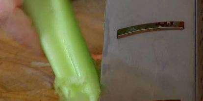 Шаг 5: тосканского супа из белой фасоли с чесночными гренками