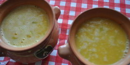 Шаг 7: тыквенного супа в горшочках с креветками под слоеными крышечками