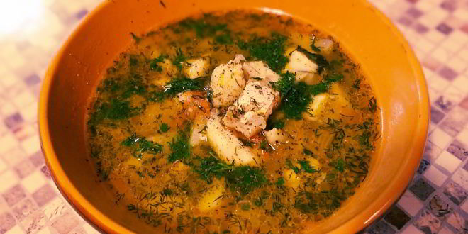 Рецепт Ухи с картофелем на курином бульоне