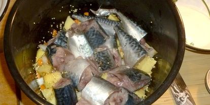 Шаг 6: ухи в мультиварке