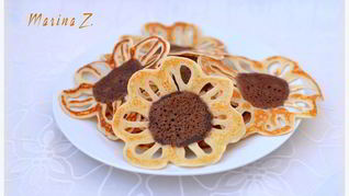 Рецепт Блинов-подсолнухов из заварного теста на топленом молоке