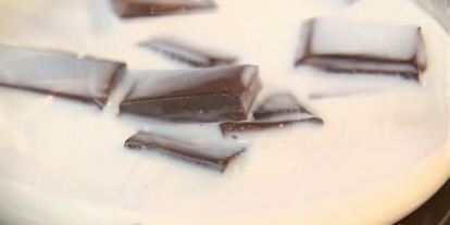 Шаг 2: панкейков с грушевым сиропом и горячий шоколад