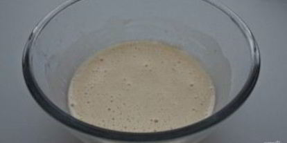 Шаг 2: тоненьких блинов на молоке