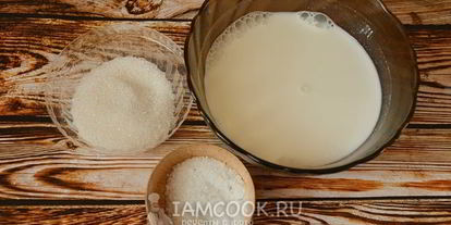 Шаг 8: тонких блинов с дырочками на сметане