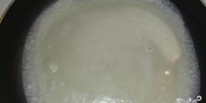 Шаг 2: тонких воздушных блинчиков на кефире