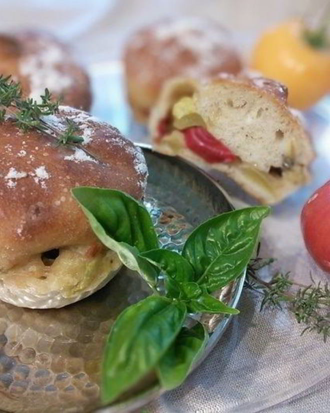 Рецепт булочек, фаршированных рататуем