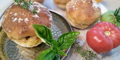 Шаг 10: булочек, фаршированных рататуем