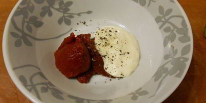 Шаг 2: булочек с сардельками и сыром в микроволновке