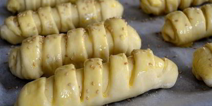 Шаг 5: булочек с сосисками