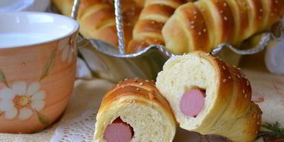 Шаг 8: булочек с сосисками