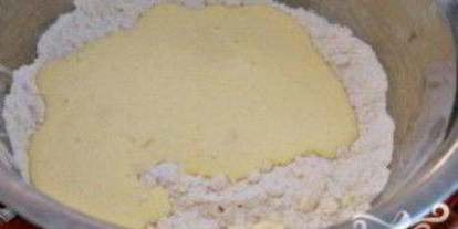 Шаг 3: булочек с сыром и луком