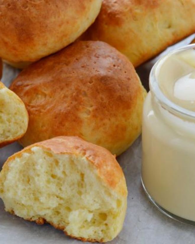 Рецепт быстрых творожных булочек со взбитым медом