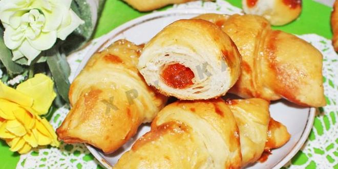 Рецепт Круассанов из слоеного дрожжевого теста