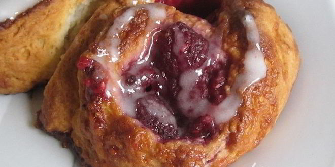 Рецепт малиновых булочек улитки