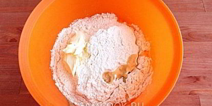 Шаг 3: ватрушек с копченым сыром и укропом