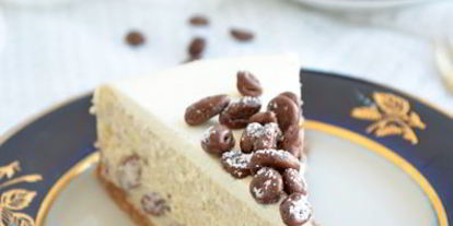 Шаг 4: чизкейка с ромом и изюмом