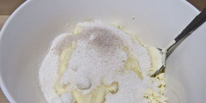 Шаг 10: чизкейка с вишней