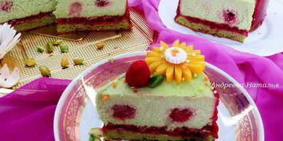 Шаг 18: фисташкового чизкейка с малиной