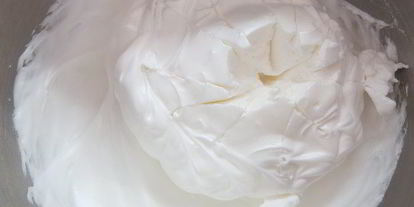 Шаг 2: фисташкового чизкейка с малиной