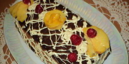 Шаг 8: мраморного чизкейка с малиной и персиками