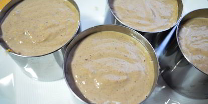 Шаг 4: печеночно-орехового чизкейк праздничное настроение