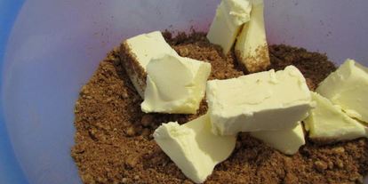 Шаг 2: шоколадна-сливочного чизкейк