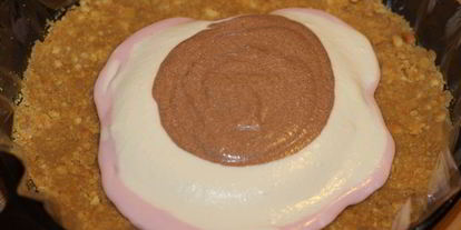 Шаг 8: трехцветного домашнего чизкейка