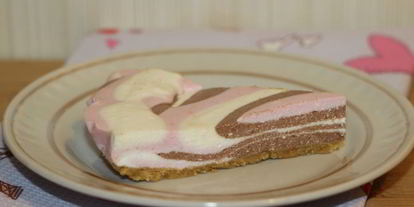 Шаг 9: трехцветного домашнего чизкейка