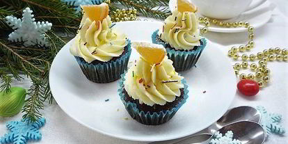 Шаг 14: черемуховых капкейков с апельсиновым джемом и ванильным кремом