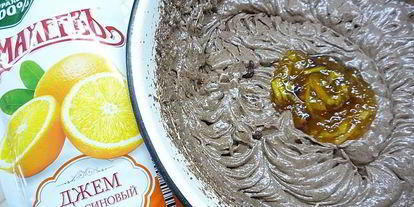 Шаг 6: черемуховых капкейков с апельсиновым джемом и ванильным кремом