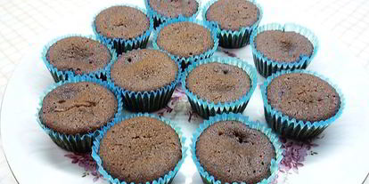 Шаг 8: черемуховых капкейков с апельсиновым джемом и ванильным кремом