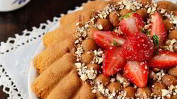 Рецепт Кекса с творожно-клубничной начинкой