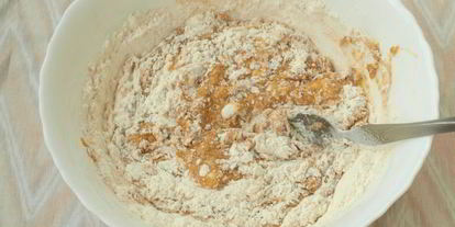 Шаг 2: кофейных кексов с вишнями