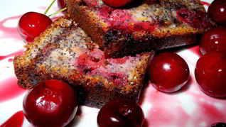 Рецепт Макового кекса с вишней и розмарином