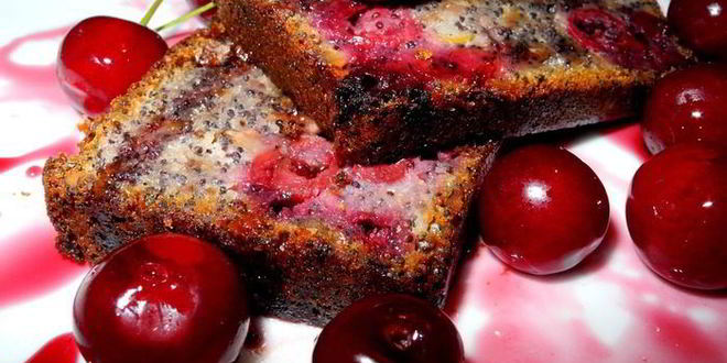 Рецепт макового кекса с вишней и розмарином