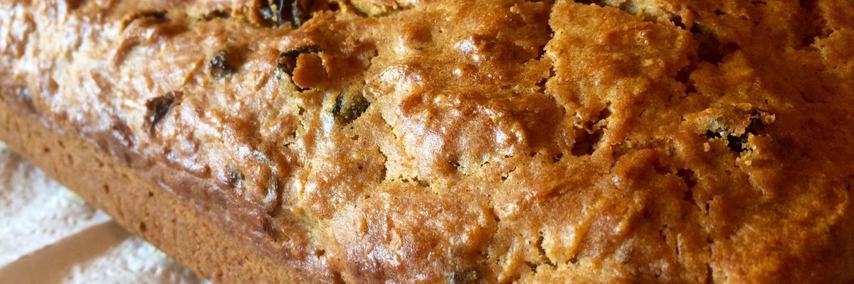 Рецепт Морковного кекса с изюмом и орехами