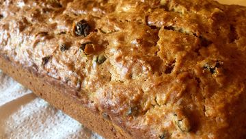 Рецепт Морковного кекса с изюмом и орехами