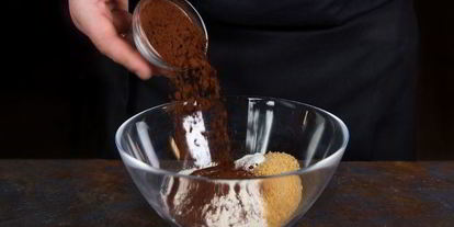 Шаг 1: шоколадных кексов с кремом в микроволновке samsung