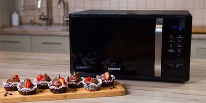 Шаг 7: шоколадных кексов с кремом в микроволновке samsung