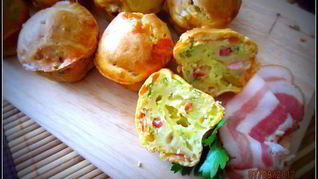 Рецепт Сырных кексов с ветчиной и зеленью
