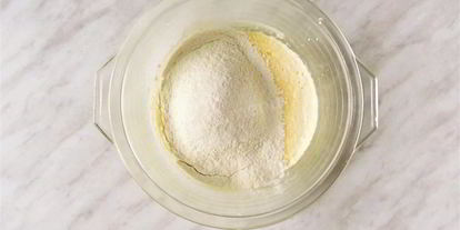 Шаг 3: яблочного кекса с яблоками