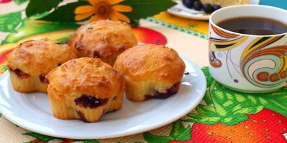 Шаг 4: ягодных кексов с кокосовой стружкой